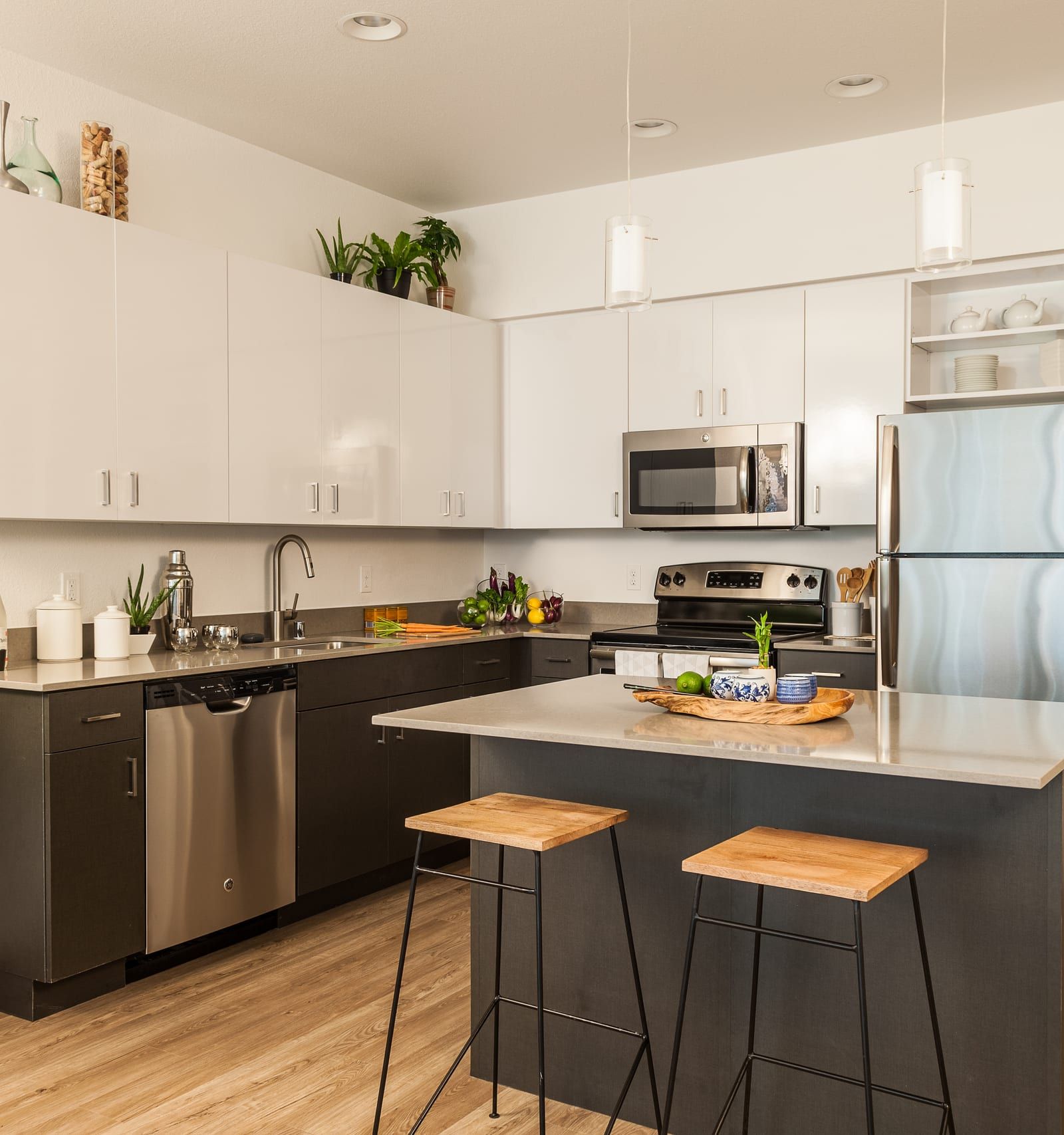 Two-Tone Contemporary Kitchen with Sharp Contrasts